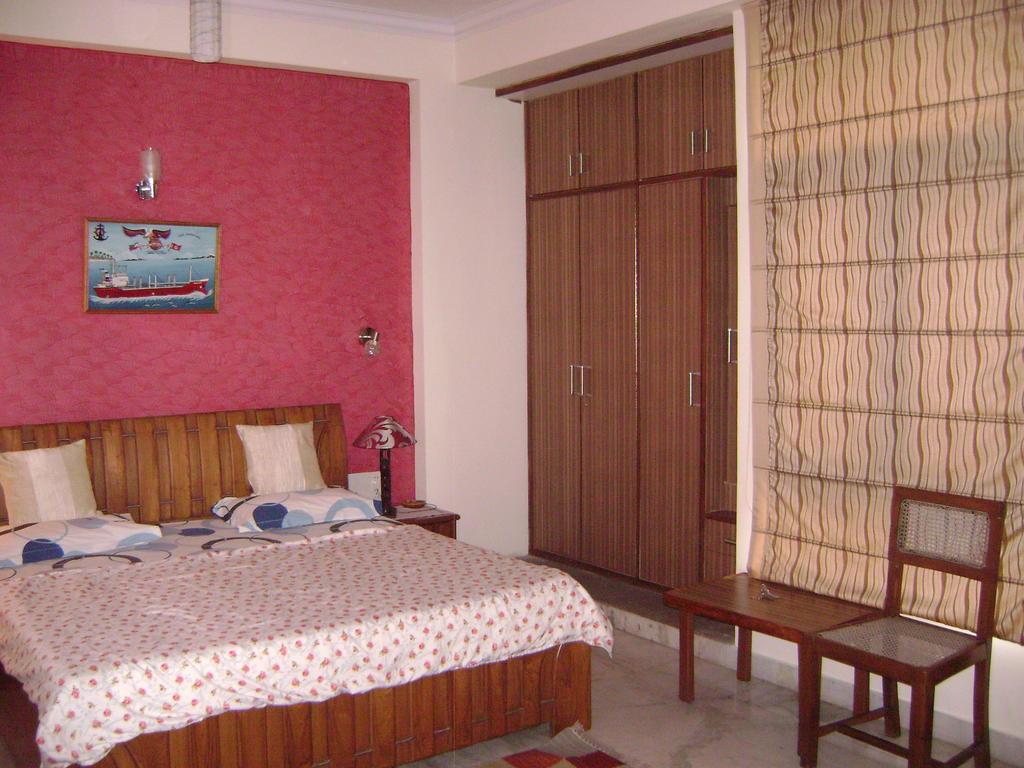 Sabs Bed And Breakfast Νέο Δελχί Δωμάτιο φωτογραφία