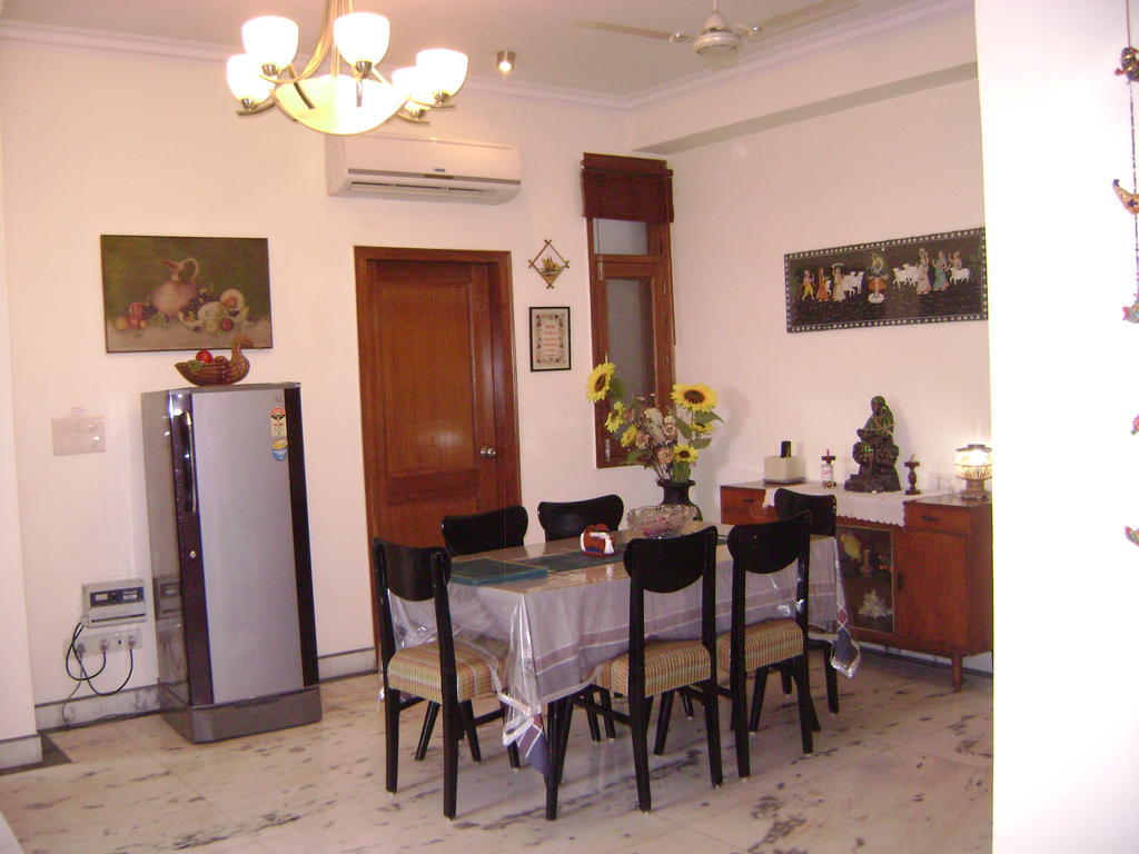 Sabs Bed And Breakfast Νέο Δελχί Εξωτερικό φωτογραφία